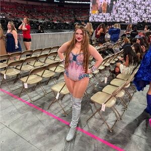 Meet your Posher, Lindsay